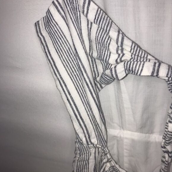 Women's Garage Navy Blue & White Striped Dress - Picture 5 of 10